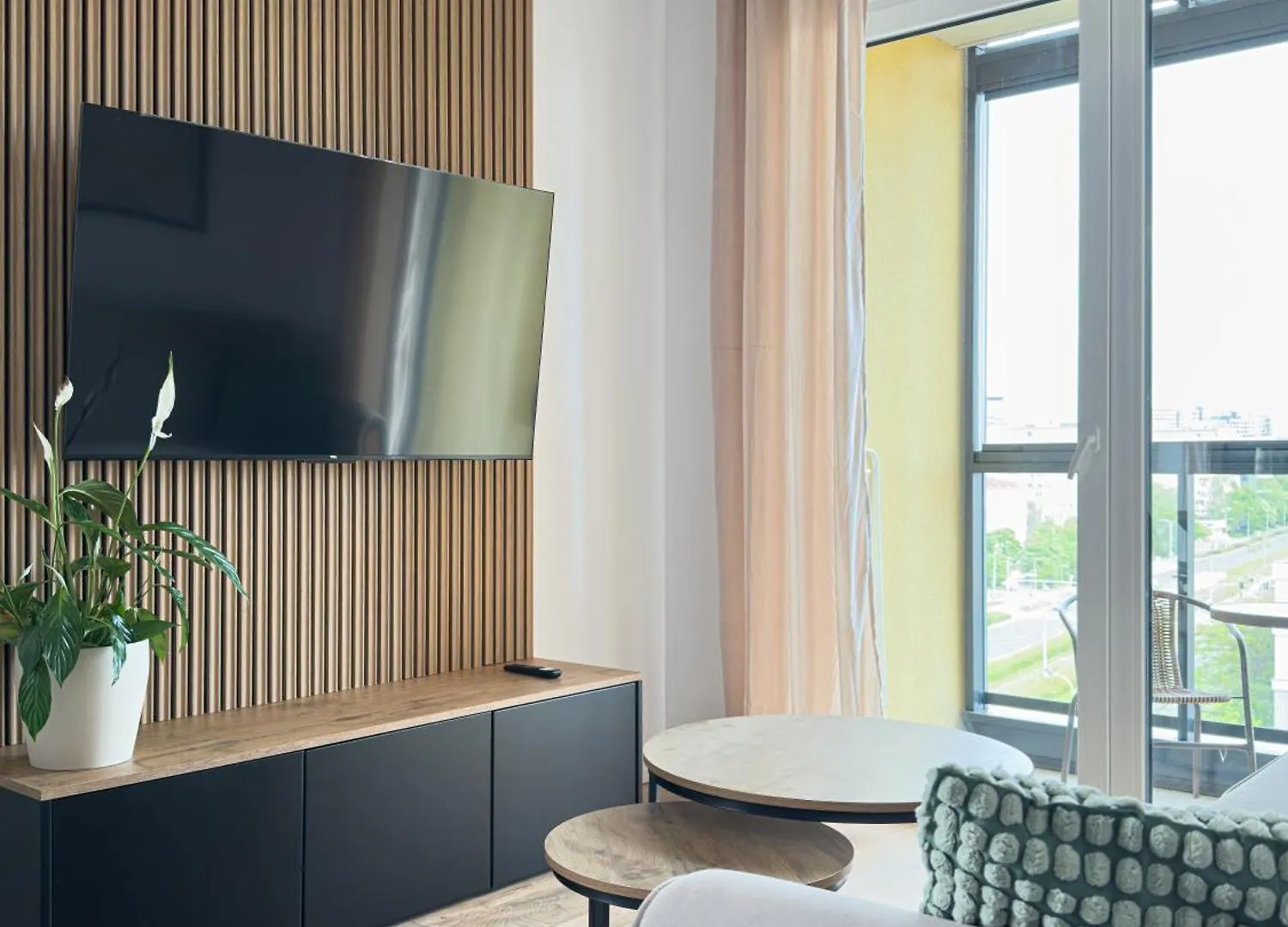 Legnicka Residence 36 Wroclaw Apartment