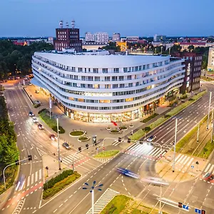 Doubletree By Hilton Hotel